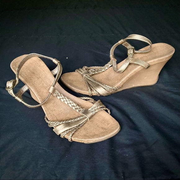Kenneth Cole Reaction Wedge Strappy 